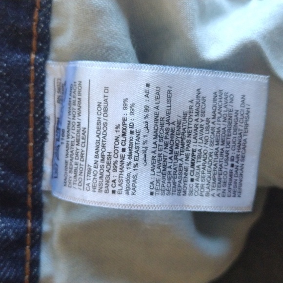 Old Navy straight leg stretch blue jeans - Picture 7 of 7